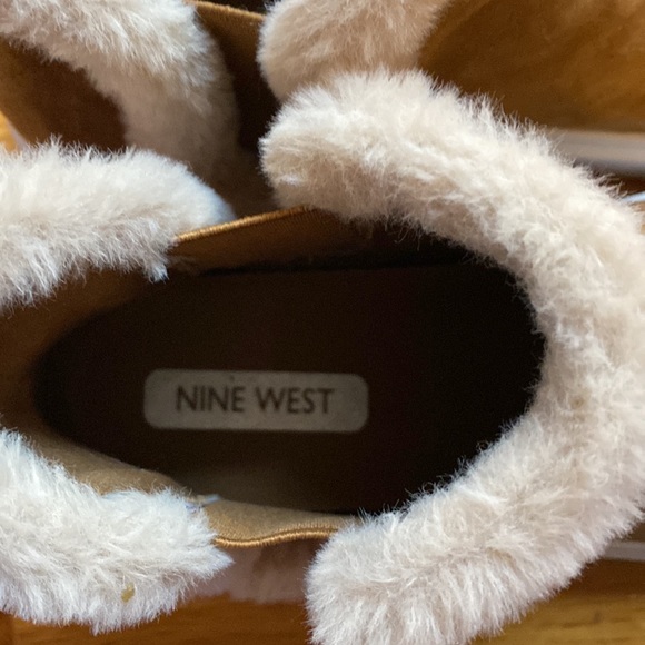 Nine West women’s slip on booties NWOT size 9.5 - Picture 5 of 8